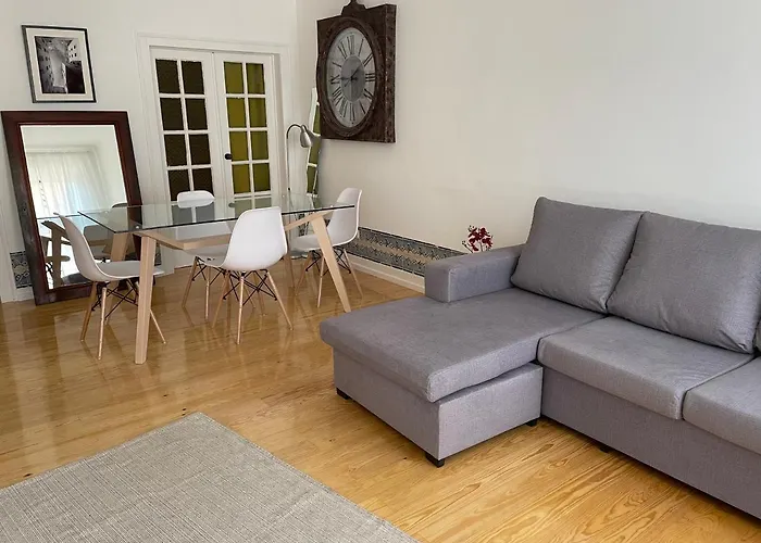 Beautiful Apartment Downtown Lisbon